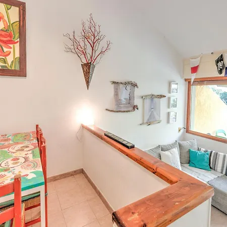 Seaside With Views, Tatil Evi