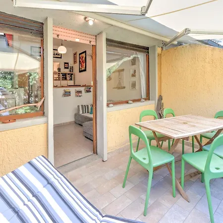 Tatil Evi Seaside With Views, *